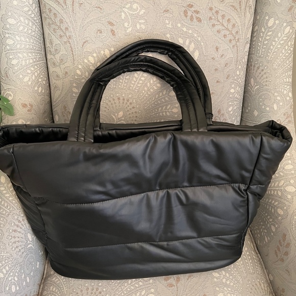 NWT VS Large Puffer Tote/ Black - Picture 2 of 7